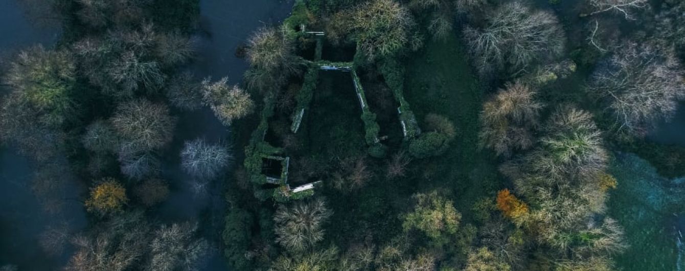 У Франції пропонують усім охочим стати співвласником давнього замку