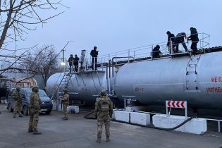 В Украине разоблачили масштабное производство токсичного топлива