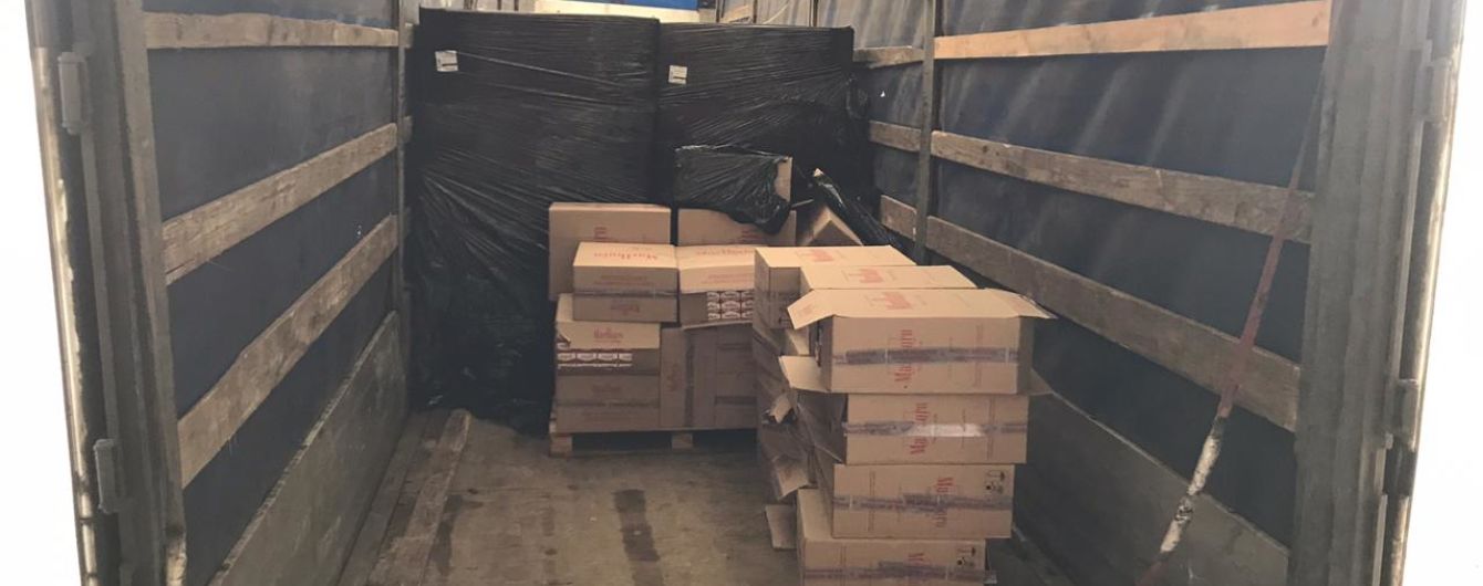 На Донеччині перехопили велику партію нелегальних цигарок із ОРДЛО