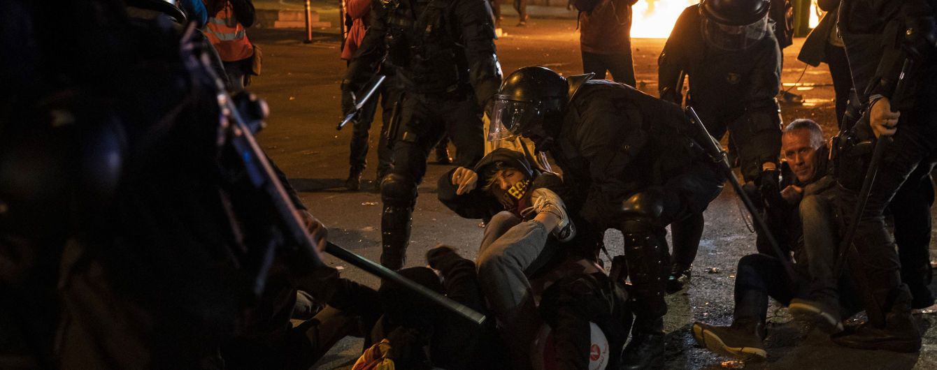 В Іспанії арештували екстреміста, який готував теракт під час Ель Класико