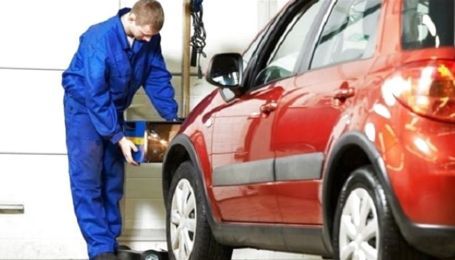 Повернення обов'язкового техогляду авто в Україні: відповіді на головні запитання