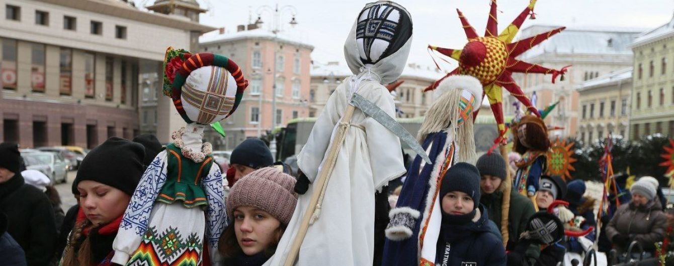 Христиане празднуют Рождество
