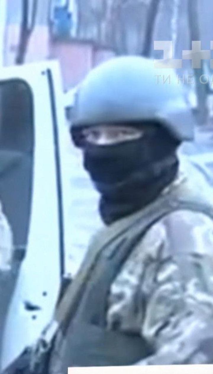 Беркутівці і провокатори: якою ціною Україна повертає додому своїх громадян