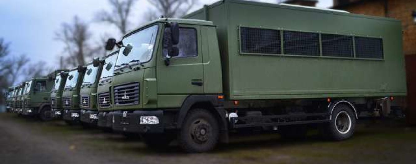 В Україні створили автобус для спецслужб на базі "МАЗа"