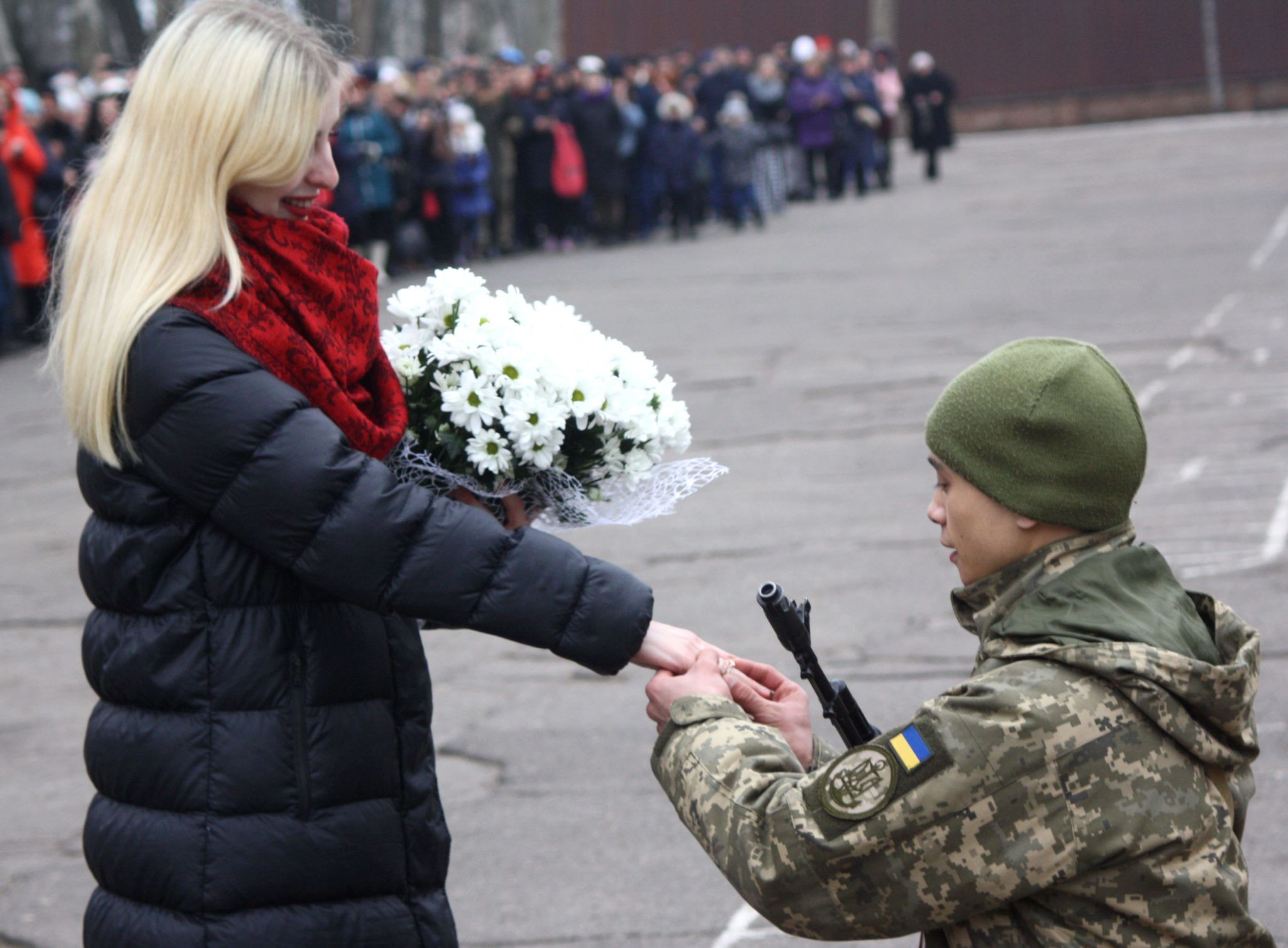 Військовий освідчився у коханні