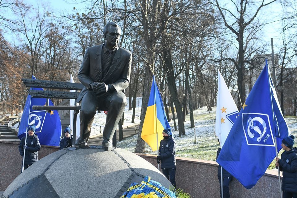 вшанування лобановського_1