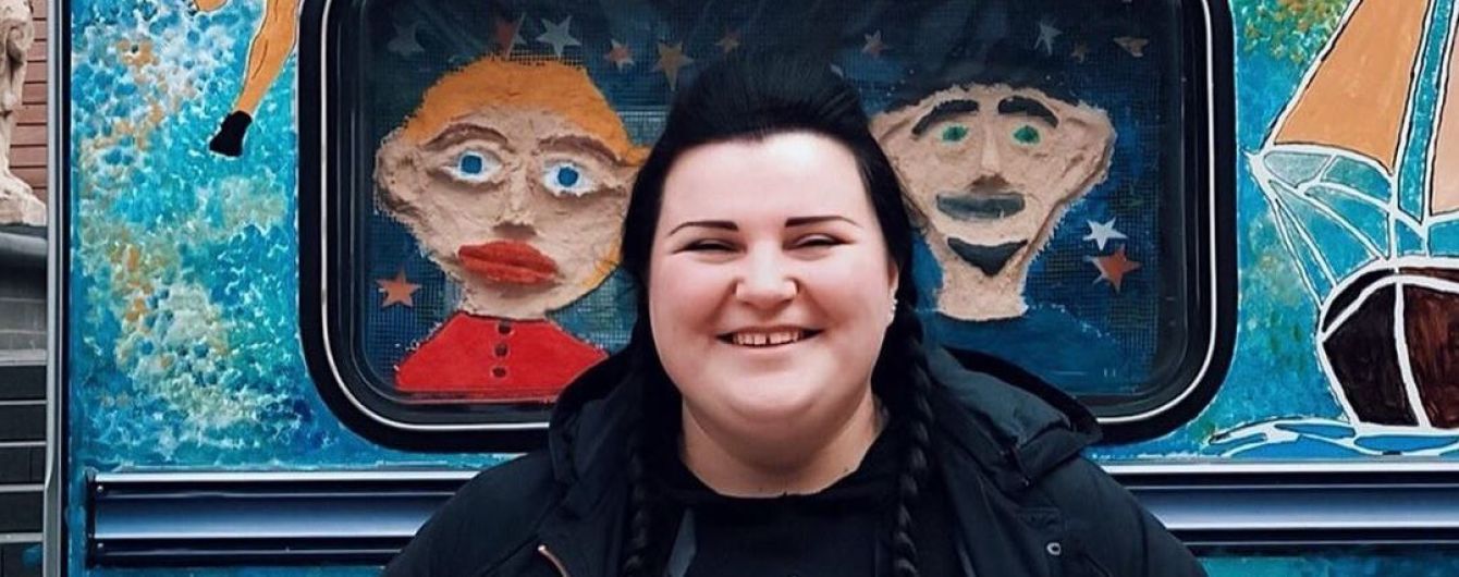 "Красива матуся": alyona alyona показала своїх батьків