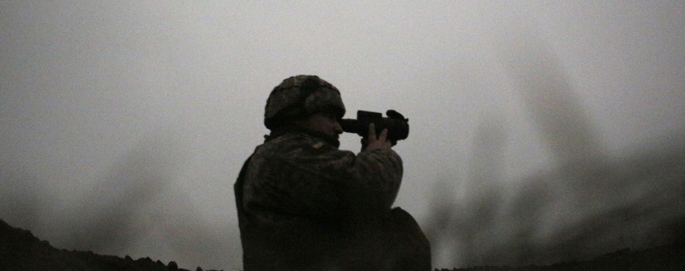 На Донбасі через обстріли терористів загинув боєць ООС, ще один поранений
