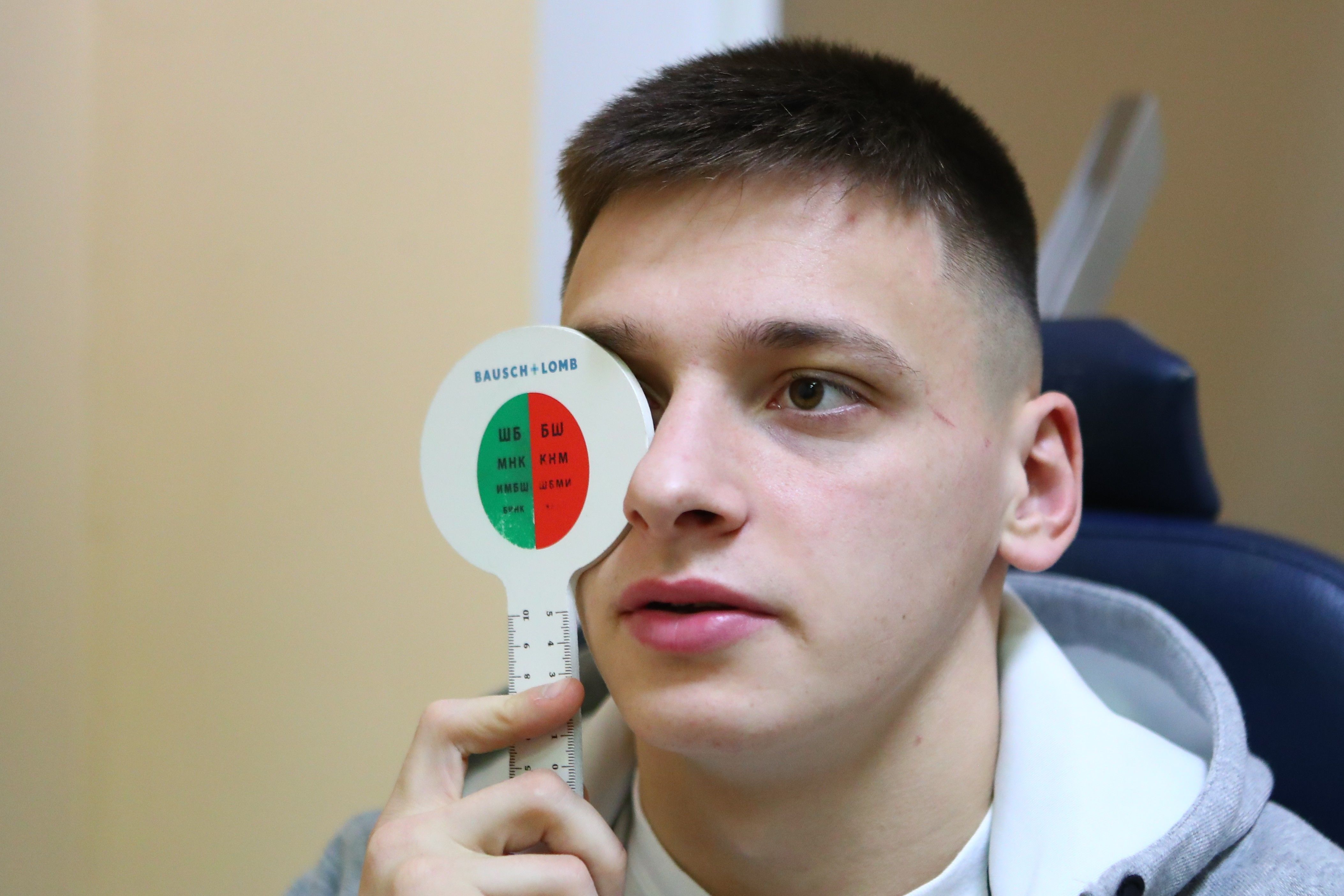 Русин на медогляді