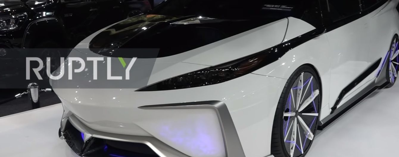 Toyota представила невероятный Prius