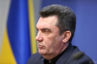 "Подавати воду для окупантів в Криму немає жодного морального права" - Данілов