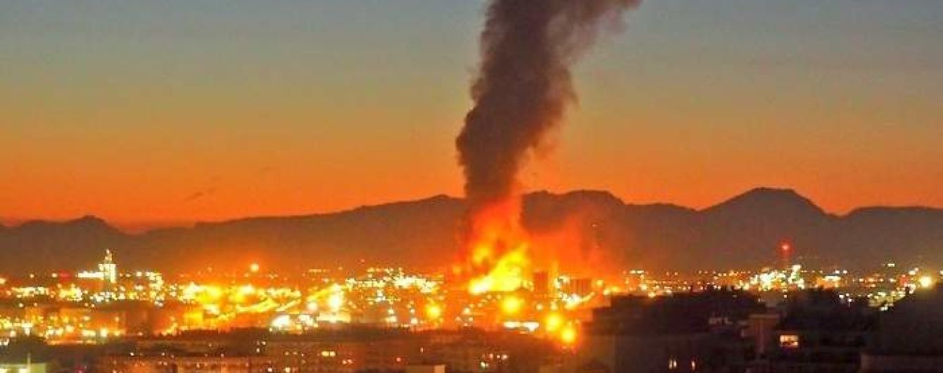 В Испании взорвался нефтехимический завод, есть жертвы
