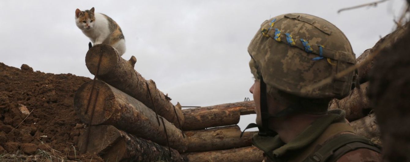 Боевики стреляли 10 раз, двое бойцов ООС ранены