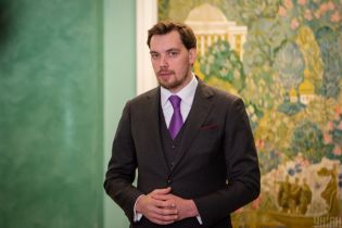 Гончарук написав заяву про відставку