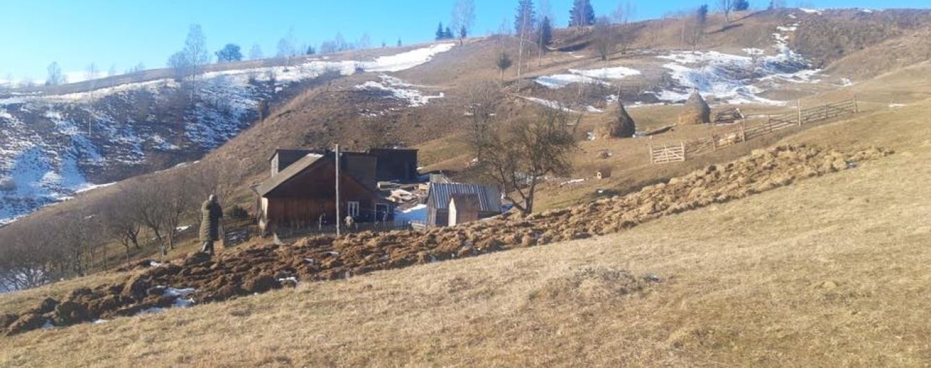 На Закарпатье обнаружили мужчину и женщину застреленными в собственном доме