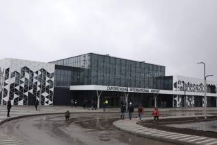 СБУ обыскивает международный аэропорт "Запорожье"