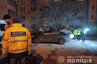 Застреленный во дворе многоэтажки Харькова оказался местным бизнесменом. Полиция не разглашает мотивы