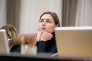 Я не смогла бы содержать ребенка на 36 тыс. гривен: Новосад пожаловалась на маленькую зарплату