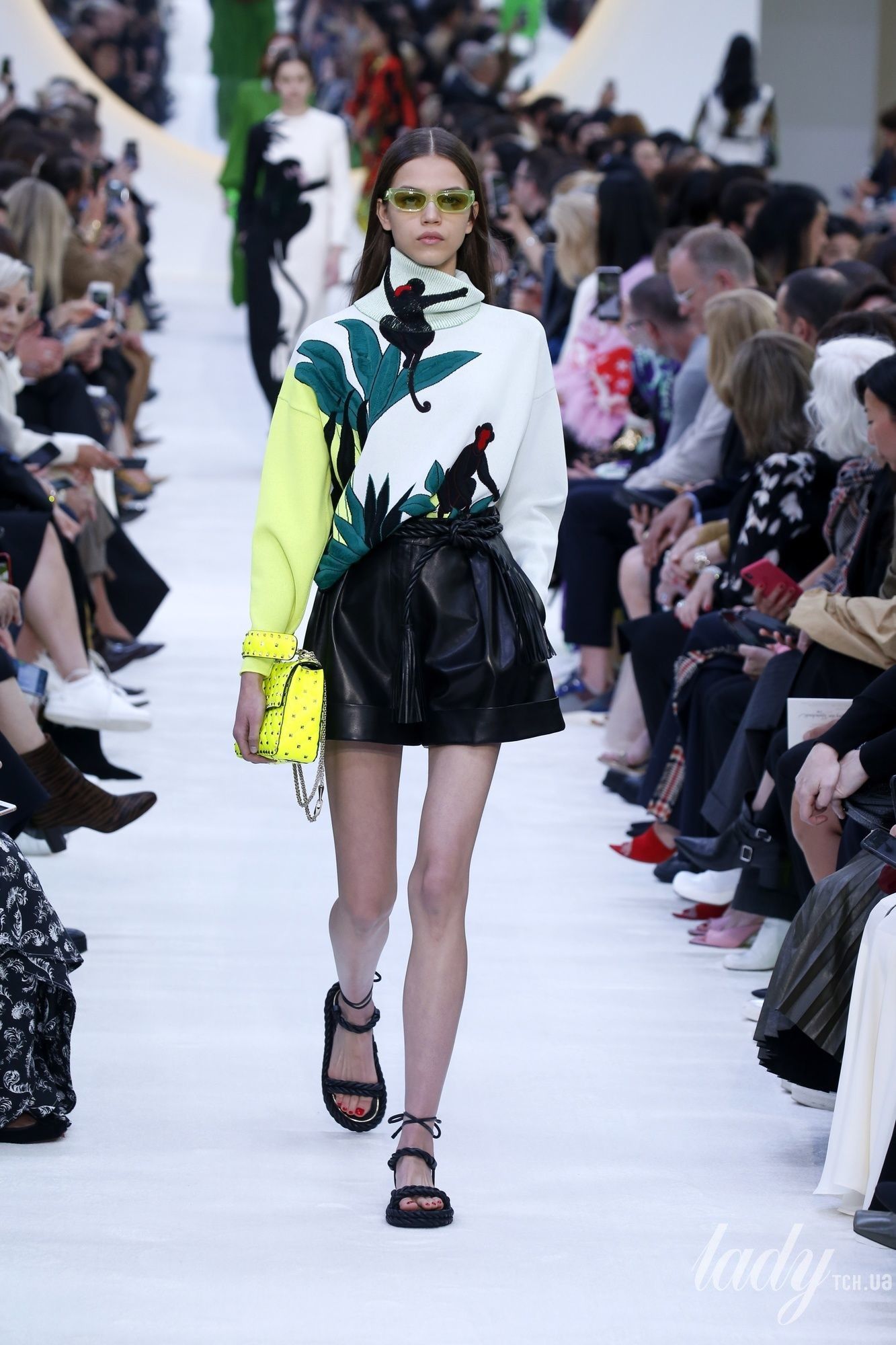 Коллекция Valentino прет-а-порте сезона весна-лето 2020_30