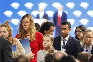 Ґрета vs Трамп. Екоактивістка покинула форум у Давосі після появи президента США