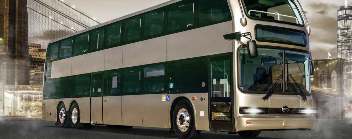 BYD представила "крупнейший электробус Америки"