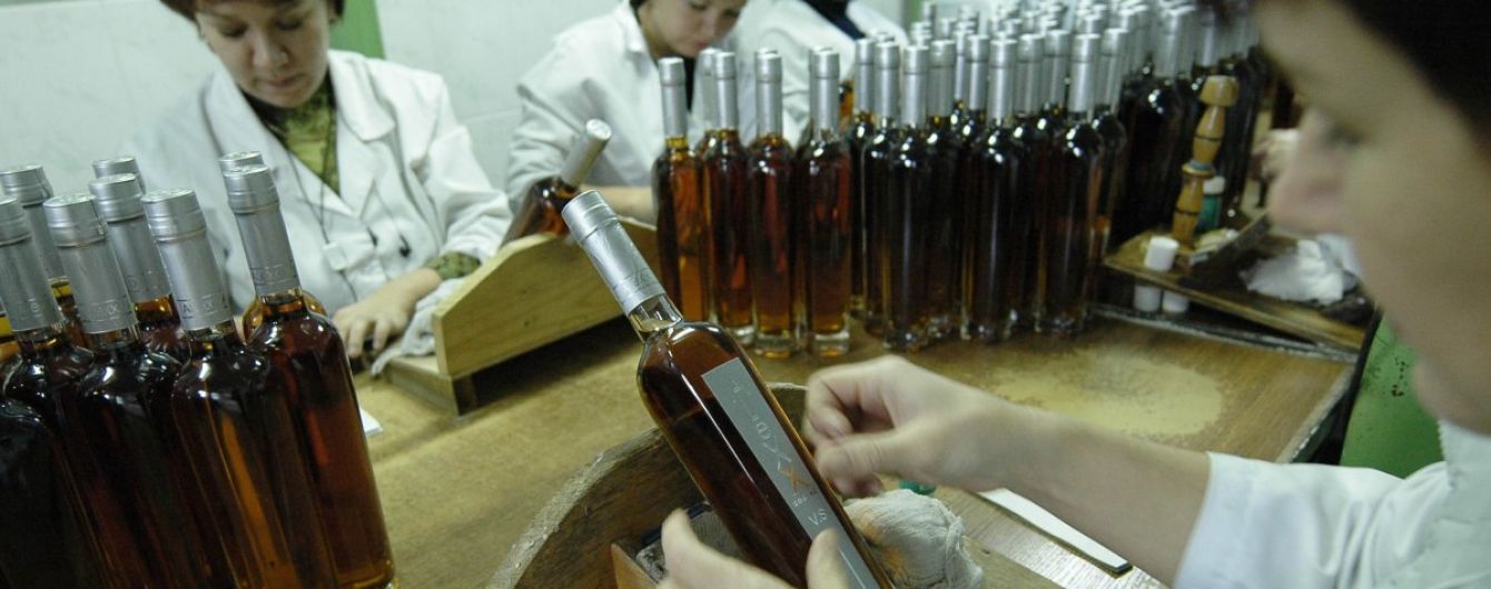 Дубілет пропонує наносити штрих-коди на паперові акцизні марки