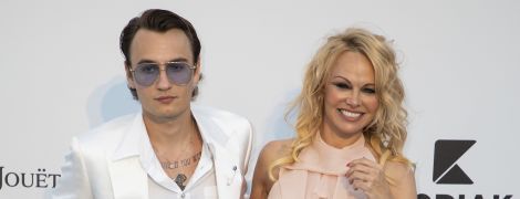 Старший сын Памелы Андерсон прокомментировал ее тайную свадьбу