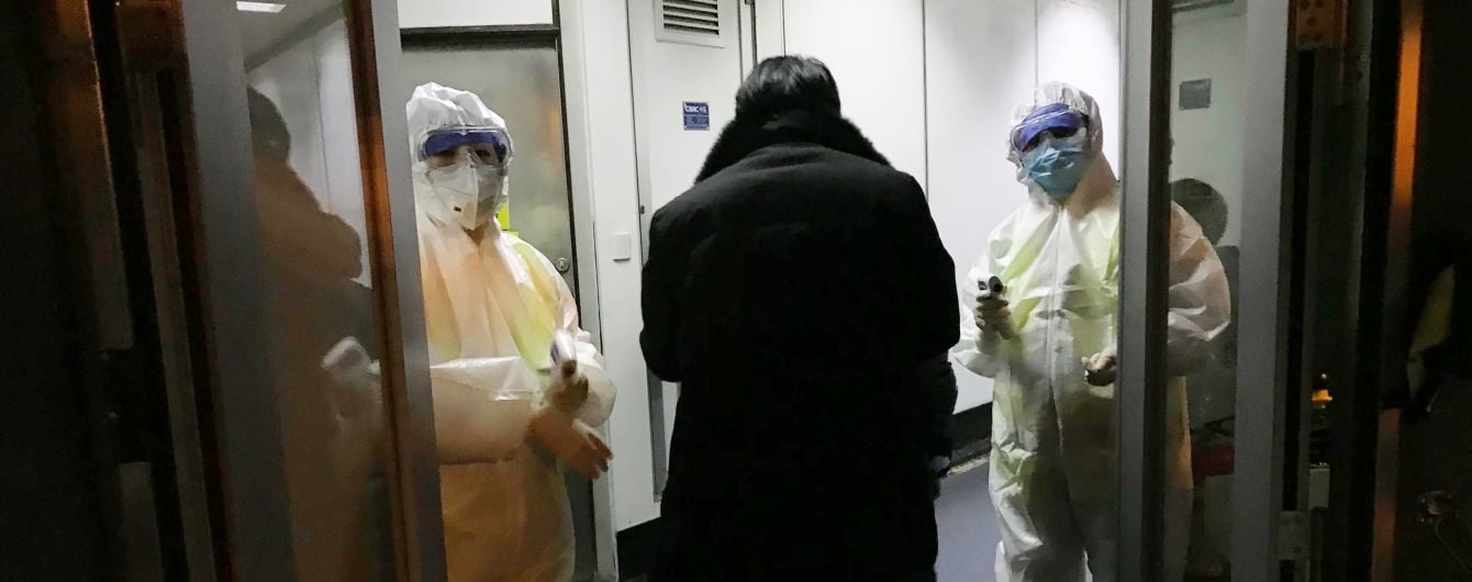 Аэропорты Великобритании ввели дополнительные проверки из-за коронавируса