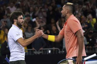 Теннисисты забавно спародировали Надаля во время матча на Australian Open