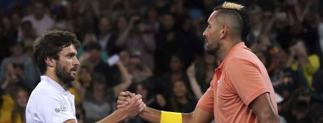 Теннисисты забавно спародировали Надаля во время матча на Australian Open