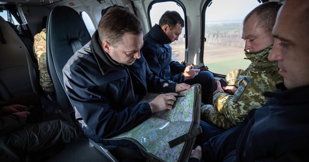 Миграционный кризис: глава МВД вылетел на Волынь проверить готовность защиты украинской границы