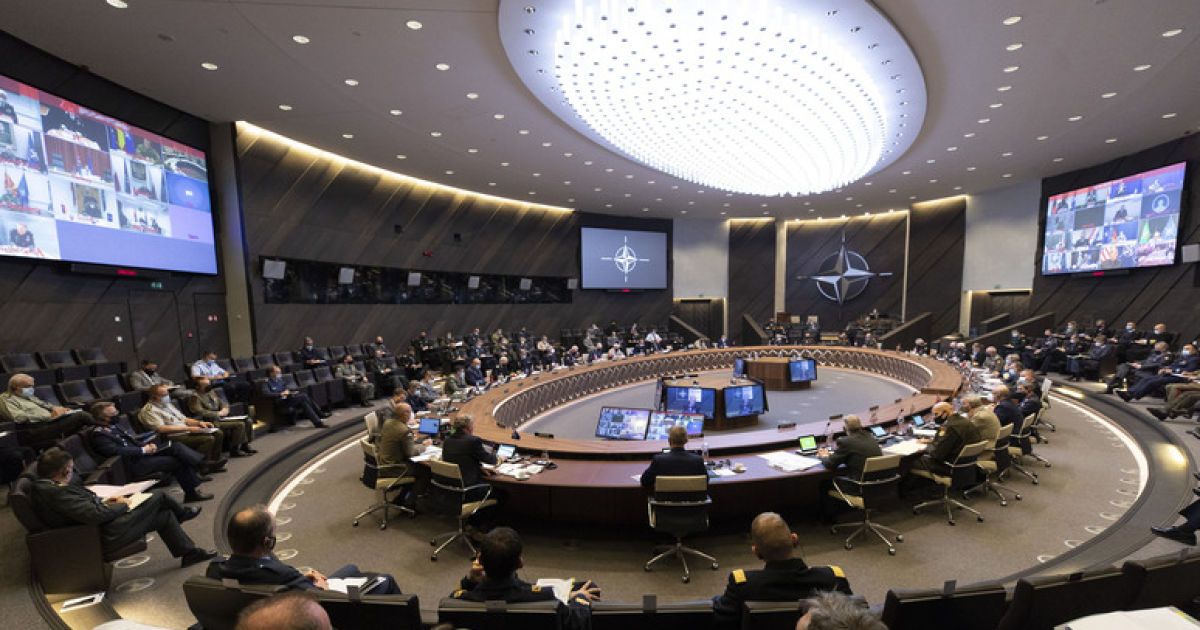 Загроза нападу Росії на Україну: керівники НАТО зібралися на екстрену зустріч