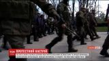 16 человек задержали в Одессе после столкновений возле памятника неизвестному матросу