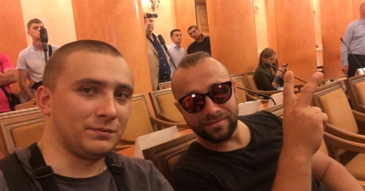 Селфі активістів у міськраді / © Думская