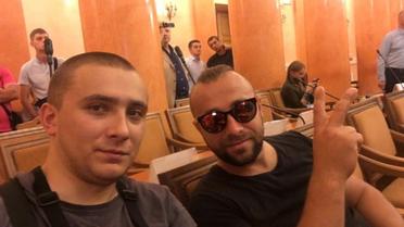 Селфі активистов в горсовете / © Думская