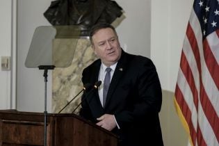 Скандал із запитаннями про Україну: держсекретар США звинуватив журналістку в брехні