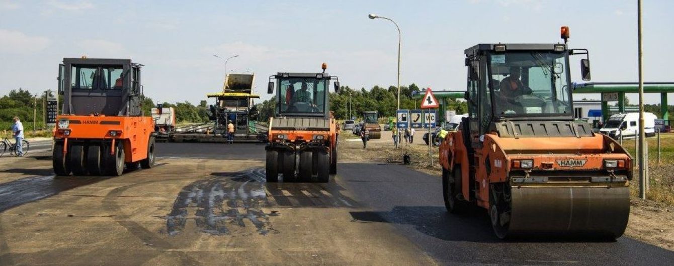 "Будуйте!". Зеленський розставив пріоритети для дорожніх компаній