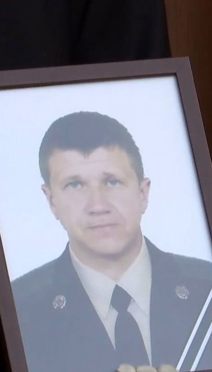 Двум погибшим во время пожара в одесском колледже посмертно присвоили звание Героев Украины