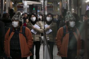 Количество больных китайским коронавирусом превысило 6 тысяч человек. Врачи говорят – это еще не максимум