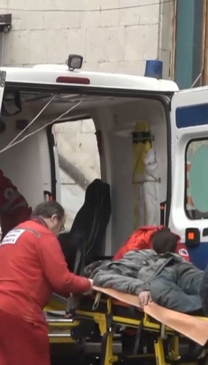 Будівельник лишився живий після падіння з 9-поверхового будинку у Кропивницькому