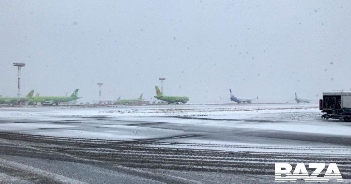 У Москві пасажирка рейсу з окупованого Криму погрожувала підірвати всіх у літаку – РосЗМІ