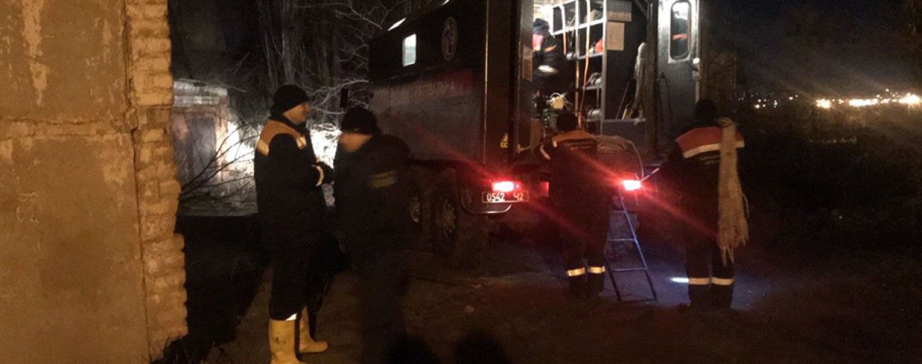 У Кривому розі двоє чоловіків загинули, коли спускалися до закинутої шахти