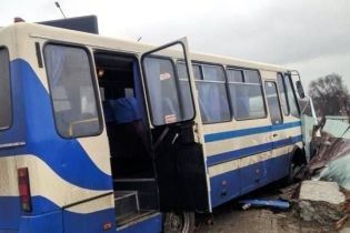 На Днепропетровщине водитель школьного автобуса умер за рулем