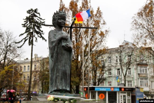 Королева Анна, Реймське Євангеліє_7