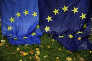 "Це те, про що я казала, пане Арахамія": депутатка Європарламенту знову пригрозила Україні втратою безвізу