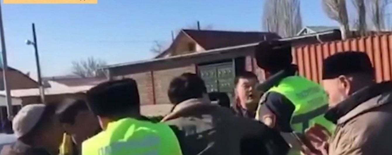 Майже тисяча осіб взяли участь в погромах у Казахстані