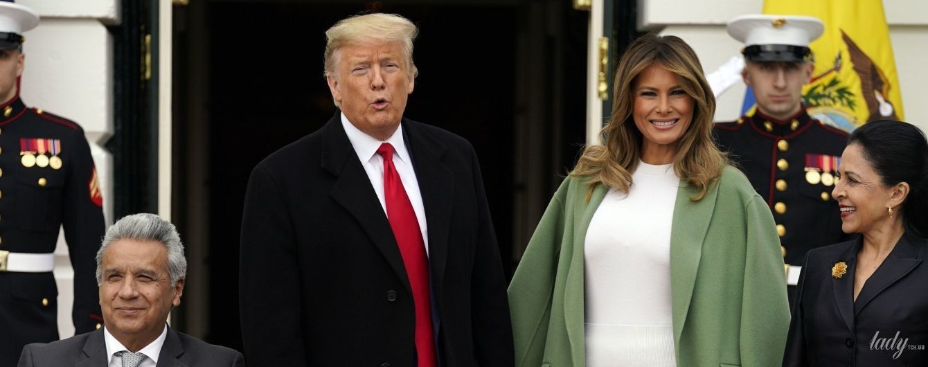 У м'ятному пальті і спідниці з перфорацією: Меланія Трамп на зустрічі з президентом Еквадору