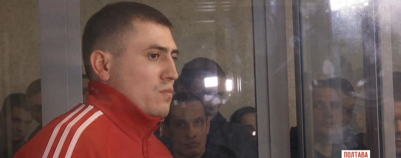 Харьковский патрульный, который ранил мужчину, во время преследования травмировался