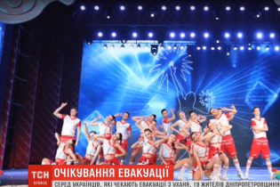 "Дуже образливо": хореографічна група українців вже три тижні чекає евакуації з Уханя