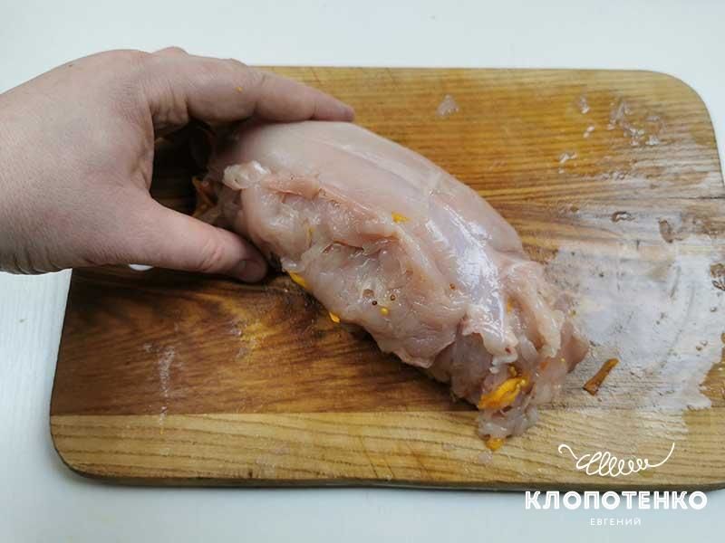 Курячий рулет з родзинками, для блогів_8